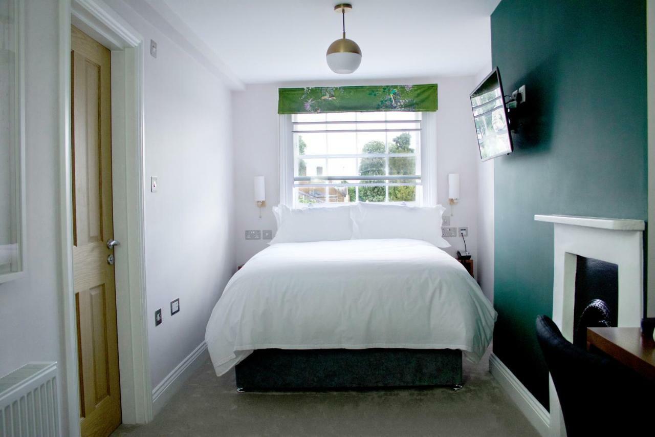 Hotel The Kings Arms à Kingston upon Thames  Extérieur photo